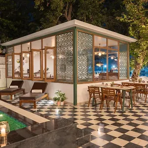 The Experience Resort-lake Facing Udaipur